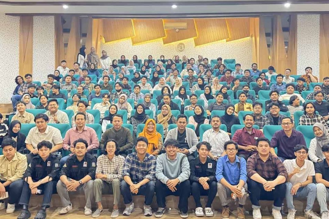 WIKA Ikon berbagi ilmu di kuliah pakar UII, dukung dunia pendidikan