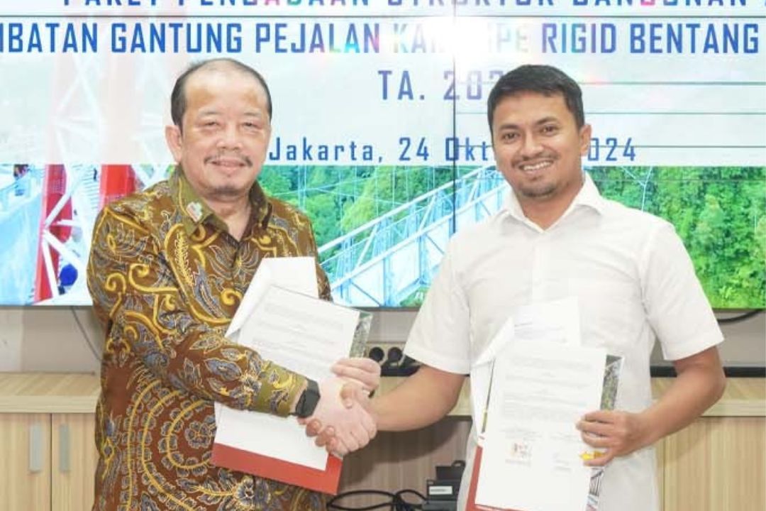 Penandatanganan Kontrak Pengadaan Struktur Bangunan Jembatan Gantung Pejalan Kaki Tipe Rigid Bentang 40 Meter dan 120 Meter untuk Tahun Anggaran 2024